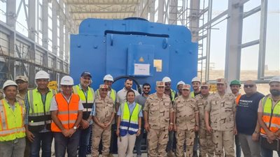 رئيس الأركان يتفقد مشروع استصلاح وزراعة الأراضى الصحراوية بتوشكى