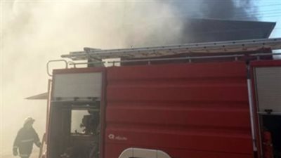 التفاصيل الكاملة لمعاينة حريق محل عطور داخل مبنى جراج العتبة 