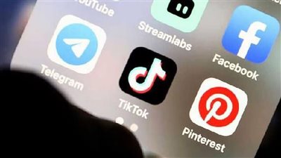 الصومال يحظر 