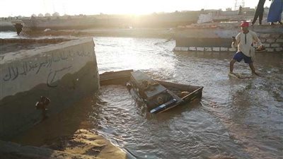 جار التنفيذ.. مواطن يكشف مفاجأة في كارثة انهيار حوض تبخير أسيوط (فيديو)