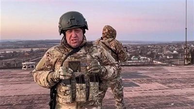 شهود عيان ينشرون لحظة تحطم الطائرة التي كانت تقل زعيم فاجنر ضمن ركابها