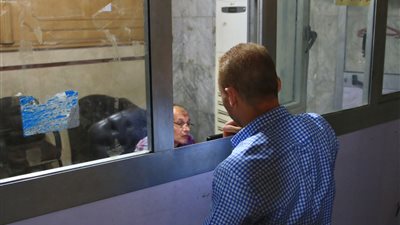 إقبال كبير من المحامين على مكتب حجز تذاكر القطارات بالنقابة العامة