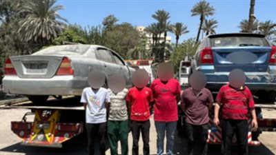 تفاصيل ضبط تشكيل عصابي تخصص في سرقة السيارات بأسلوب 