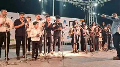 كورال السويس القومي يشعل أجواء معرض الكتاب 