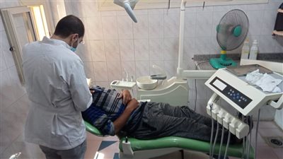 انطلاق قافلة جامعة المنصورة المتكاملة لخدمة أهالي قرية النسايمة بمركز المنزلة