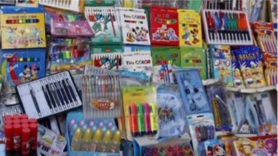 قبل بدء العام الدراسي الجديد.. مفاجآت في أسعار الأدوات المدرسية والحقائب (تفاصيل)