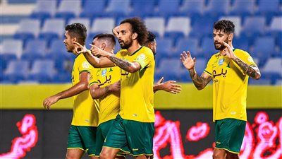 االتعادل الإيجابي يحسم مواجهة الخليج والحزم في دوري روشن السعودي.. وهدف ملغي لمحمد شريف