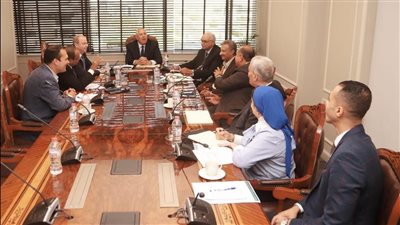 توجيه مهم من وزير الزراعة بشأن تطوير منظومة كارت الفلاح وحوكمة الأسمدة 