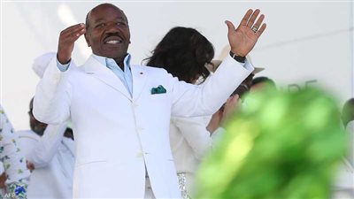 بعد إعلان انقلاب الجابون.. من هو الرئيس علي بونغو؟