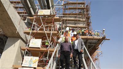 وزير النقل: المونوريل نقلة حضارية ويخفف الاختناقات المرورية بالشوارع