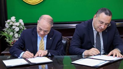 لتبادل البرامج التدريبية.. بروتوكول تعاون بين جامعة الإسكندرية وهيئة الميناء 