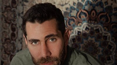 اليوم.. عزيز مرقه لأول مرة يلتقي بجمهور القلعة 