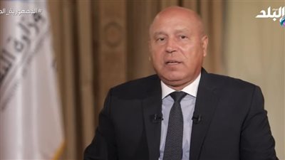 السعر مفاجأة.. وزير النقل: تذكرة القطار الكهربائي في متناول الجميع 