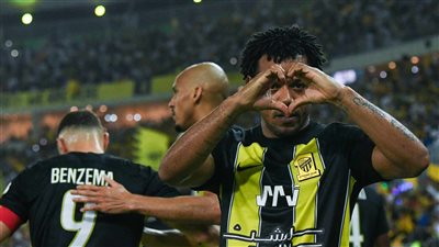 رومارينيو يعتذر لجماهير اتحاد جدة