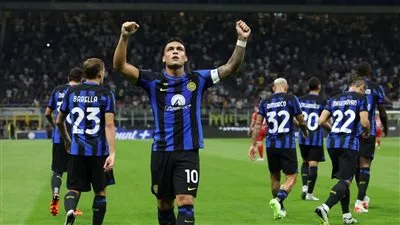 تشكيلة إنتر ميلان المتوقعة أمام فيورنتينا في الدوري الإيطالي.. لاوتارو يقود الهجوم