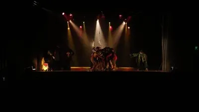 'الرجل الذي أكله الورق' يفتتح العروض المصرية بمهرجان القاهرة الدولي للمسرح التجريبي