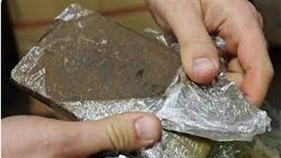 حبس 3 أشخاص بتهمة ترويج 4 كيلو حشيش بالتبين 