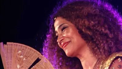 الليلة.. المطربة التونسية غالية بن علي تحيي حفلًا غنائيًا بمهرجان القلعة 