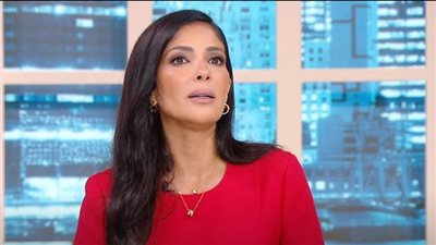 رسميًا.. منى زكي تطلق شركتها لصناعة سينما المرأة