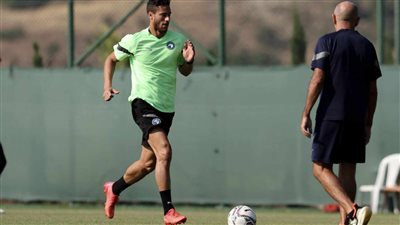 رمضان صبحي يتعافى من الضامة ويشارك في التدريبات الجماعية