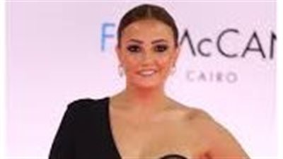 بشري عن غياب طلعت زكريا: دوام الحال من المحال وده أمر طبيعي