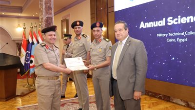 الكلية الفنية العسكرية تحصل على شهادة الاعتماد المؤسسي والبرامجي 