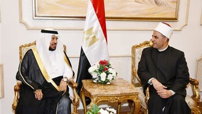 رئيس القطاع الديني بالأوقاف يستقبل نائب الأمين العام لرابطة العالم الإسلامي