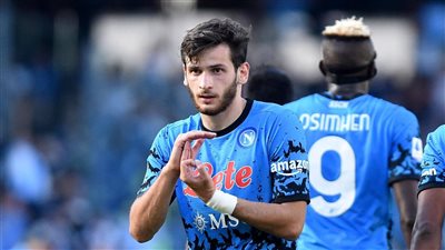 كفاراتسخيليا يحسم مصيره مع نابولي