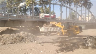 رفع 1300 طن مخلفات صلبة و230 طن مخلفات بلدية و50 طن أتربة في الدقهلية 