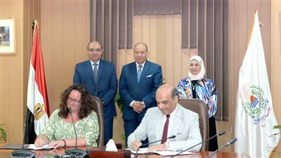 دام 17 عامًا.. تجديد عقد شراكة بين جامعتي المنصورة ومانشستر للتعليم الطبي (صور)