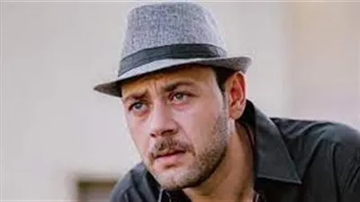 محمد علي رزق يشيد  بفيلم 