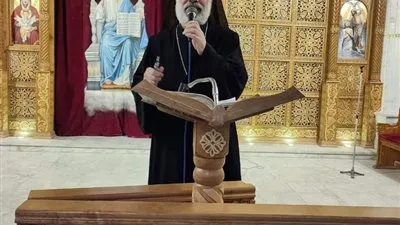 الأنبا باسيليوس يفتتح مؤتمر الأسرة بكاتدرائية يسوع الملك بالمنيا