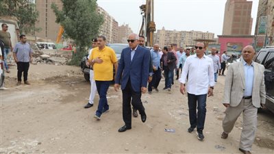 محافظ الجيزة يتفقد مراحل العمل بمحور منشأة البكاري (صور)