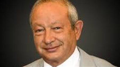 اختفاء نجيب ساويرس بسرعة البرق في العرض الخاص لفيلم 'فوي فوي'