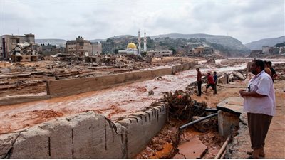 ليبيا.. انهيار 30 كيلومترا من شبكة الطرق في درنة
