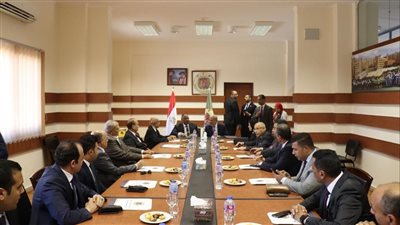 رئيس قضايا الدولة يزور جامعة فاروس