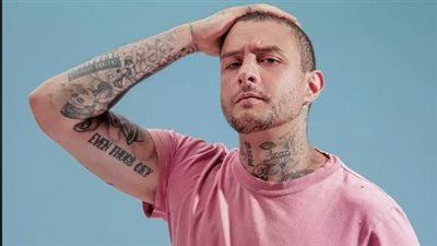 أحمد الفيشاوي ينشر صور له من كواليس فيلمه الجديد 