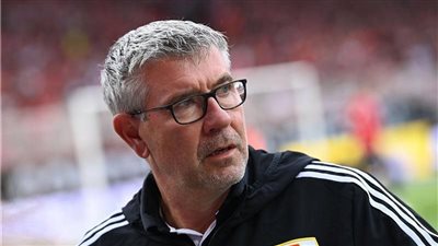 مدرب يونيون برلين ينتقد مواعيد مباريات البوندسليجا