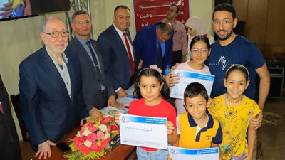 صيادلة المنوفية تكرم المتفوقين وحفظة القرآن الكريم