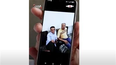 شاهد| مأساة عائلة فلسطينية في درنة الليبية.. مقتل اثنين وفقدان 12 آخرين