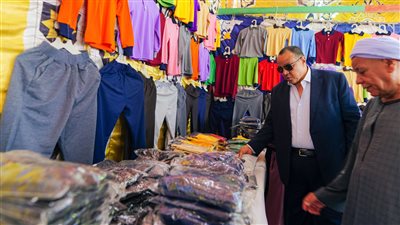 افتتاح معرض 