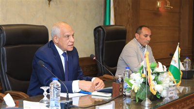 محافظ الجيزة يهنئ السيسي والقوات المسلحة بذكرى انتصارات أكتوبر المجيدة