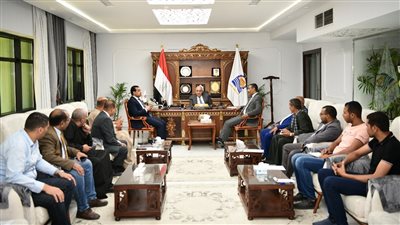 محافظ قنا: رصد أي تلاعب في توزيع الأسمدة من خلال مراجعة سجلات الجمعيات الزراعية