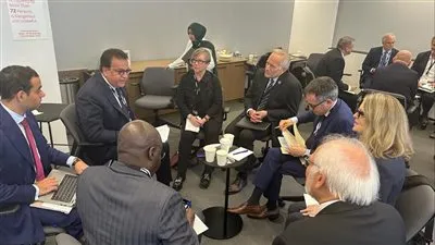 وزير الصحة يشارك في اجتماع مبادرة منتدى الاقتصاد العالمي لدعم التصنيع المحلي