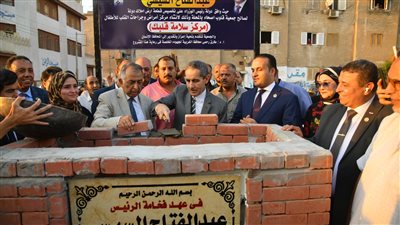 محافظ الغربية يضع حجر الأساس لأول مستشفى لأمراض وجراحات قلب الأطفال بوسط الدلتا (صور)