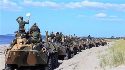 انطلاق مناورات 