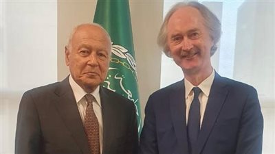 أبو الغيط يلتقي المبعوث الأممي إلى سوريا