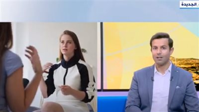 خبير في لغة الإشارة: الاتصالات خصصت برامج ليتواصل بها الأصم مع الآخرين