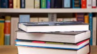  القبض على صاحب مكتبة لطبعه كتب للتعليم قبل الجامعي دون موافقة أصحابها