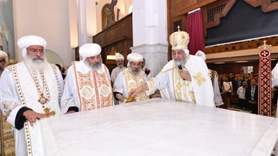 البابا توضروس يدشن كنيسة العذراء بجاردن سيتي في اليوبيل الذهبي لها